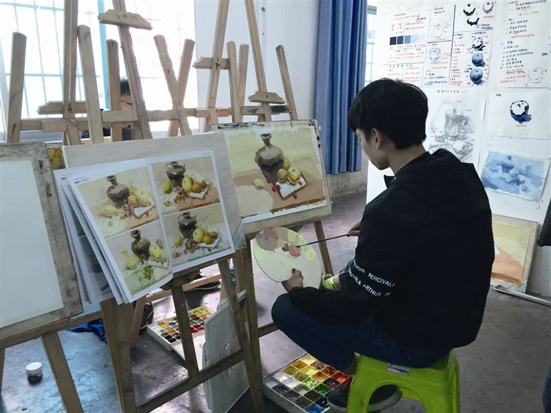 北京教央美和清美的画室哪家比较好？你值得花2分钟时间看下这篇文章！